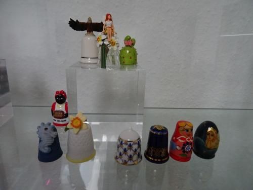 Fingerhüte aus der Sammlung Petra Fritz (Foto: KMH) Fingerhüte aus der Sammlung Petra Fritz (Foto: KMH)