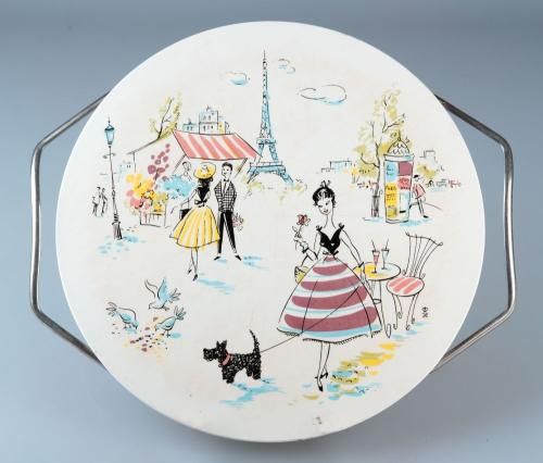 Tortenplatte aus Grünstadt, 1950er Jahre (KMH: K. Gattner) Tortenplatte aus Grünstadt, 1950er Jahre (KMH: K. Gattner)