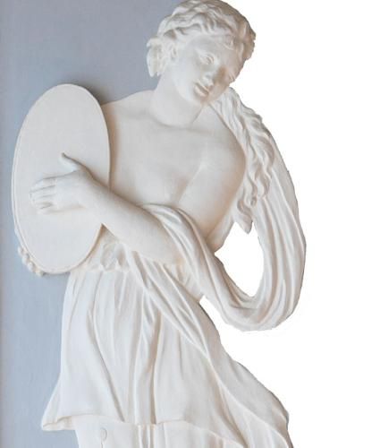 Tambourinspielerin als Wandrelief im Großen Salon des Kurpfälzischen Museums Tambourinspielerin als Wandrelief im Großen Salon des Kurpfälzischen Museums